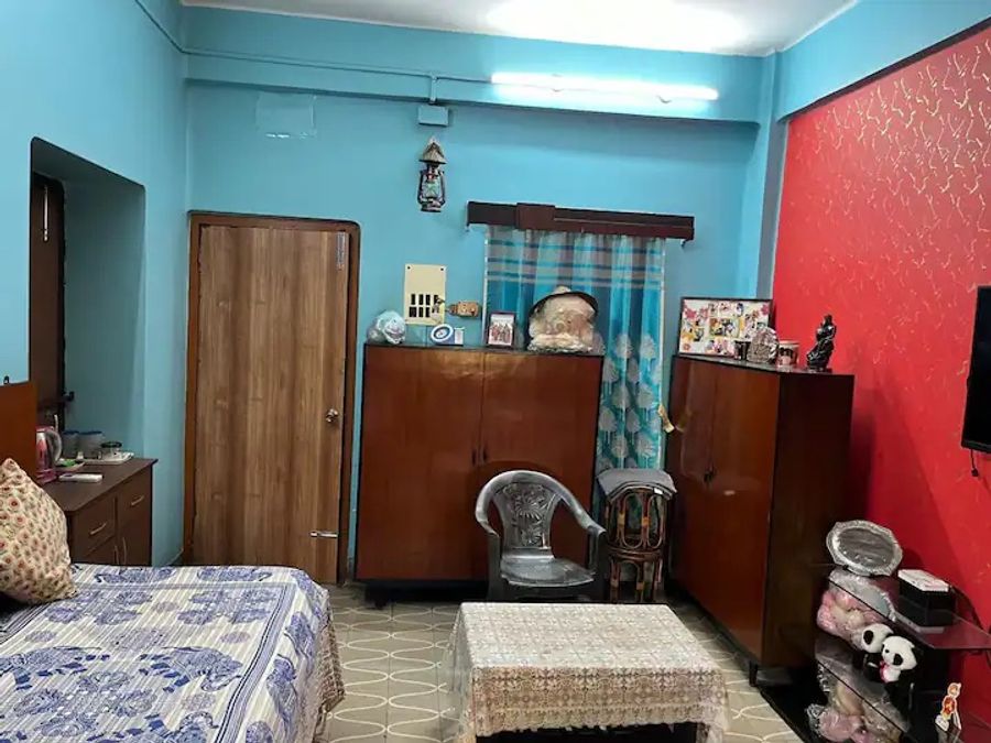 Home away from home in city with a Garden View in Kolkata, West Bengal