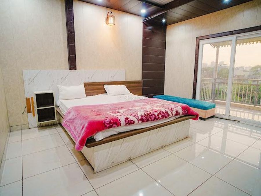 Beautiful property, within the city in Noida, Uttar Pradesh