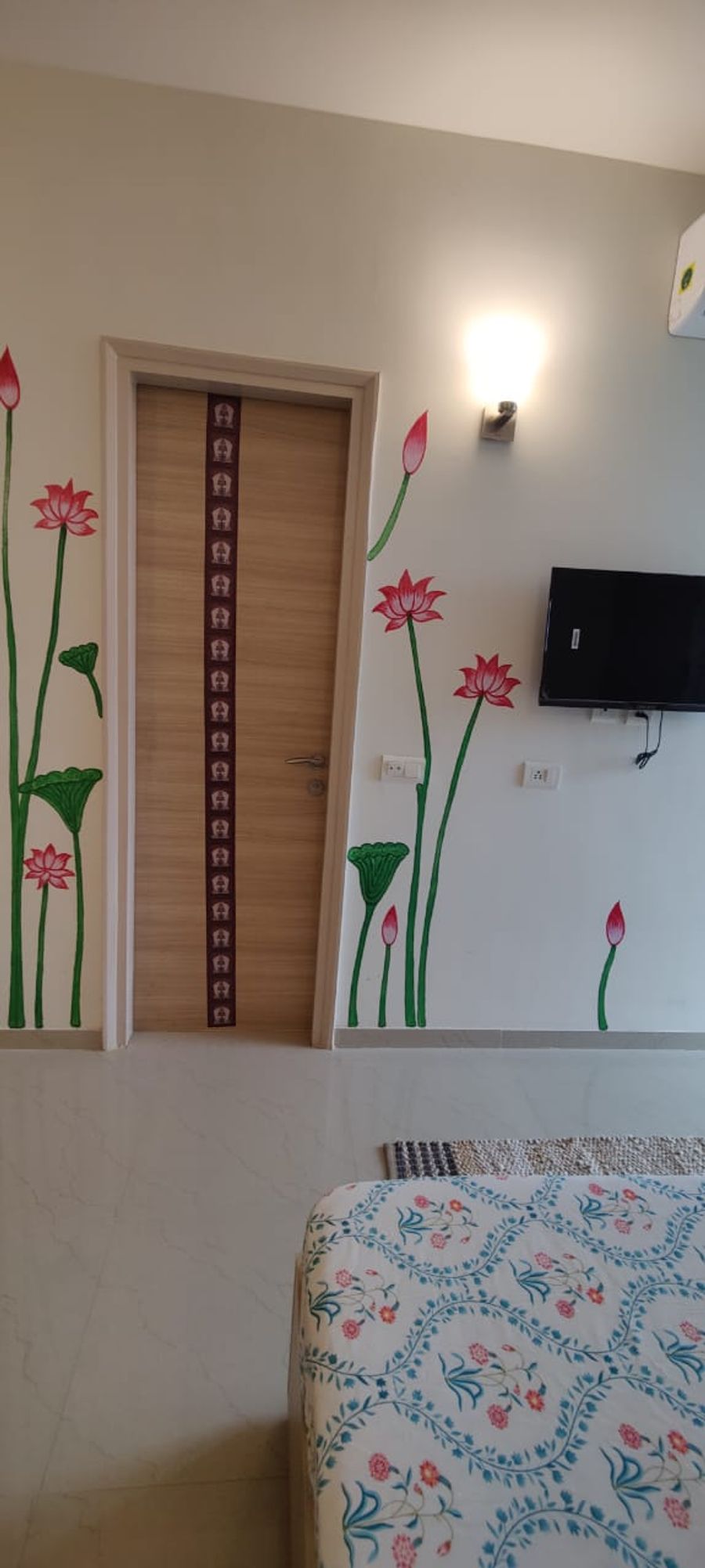 Vasudev Kutumb atithi devo bhav in vrindavan, Uttar Pradesh