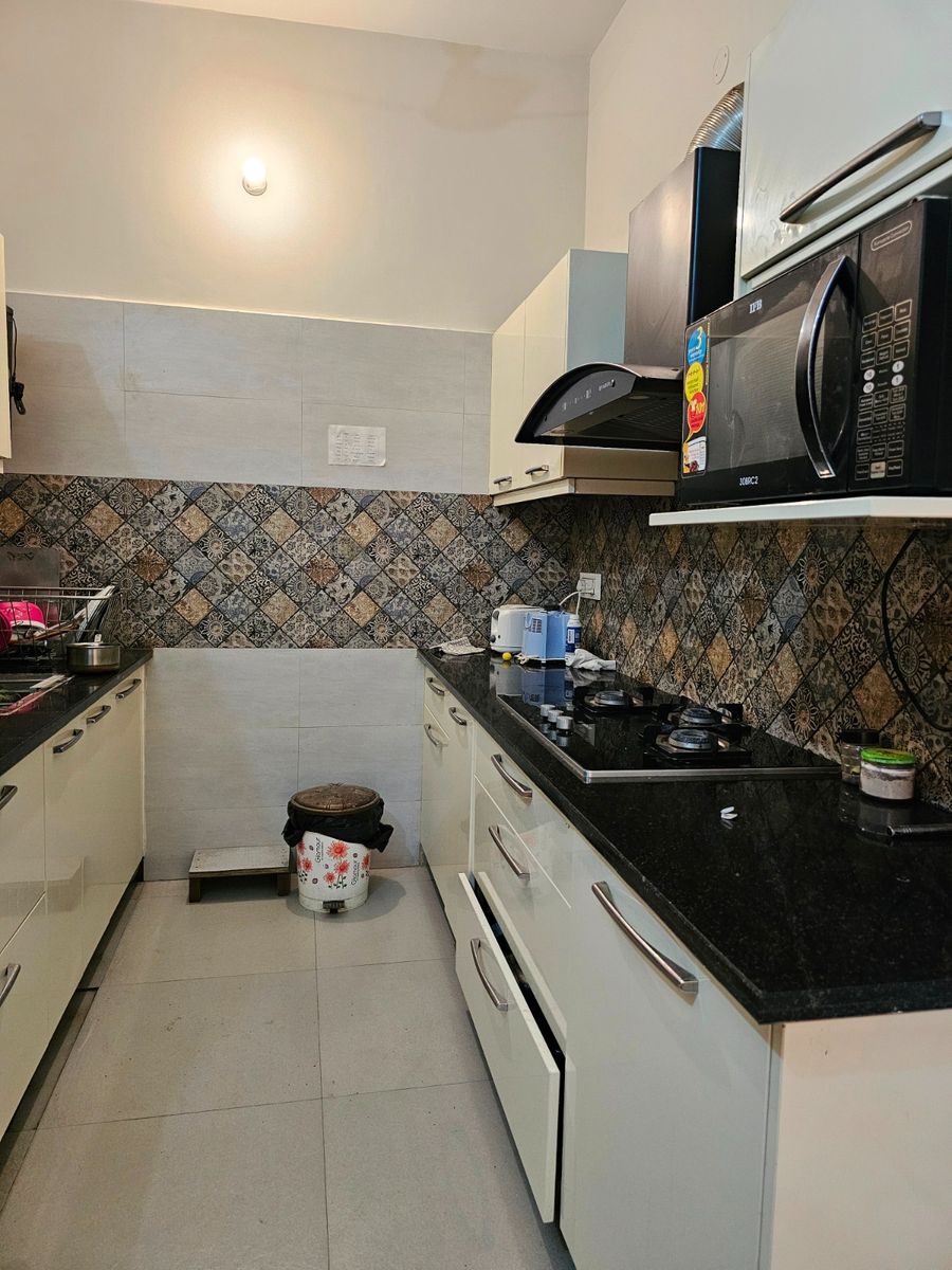 Villa 2 room with big garden n sports in karnal, Haryana