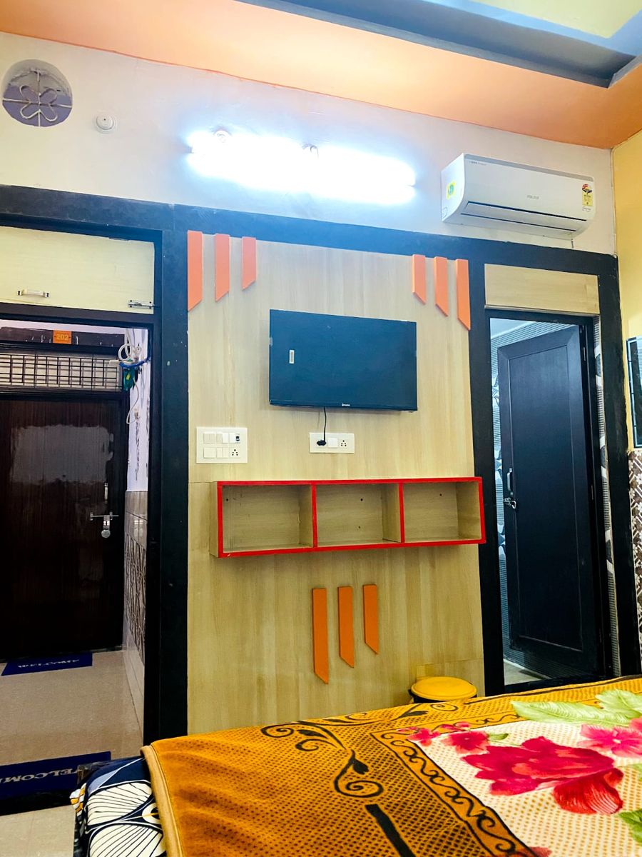 Patel paying guest house in Mathura, Uttar pradesh