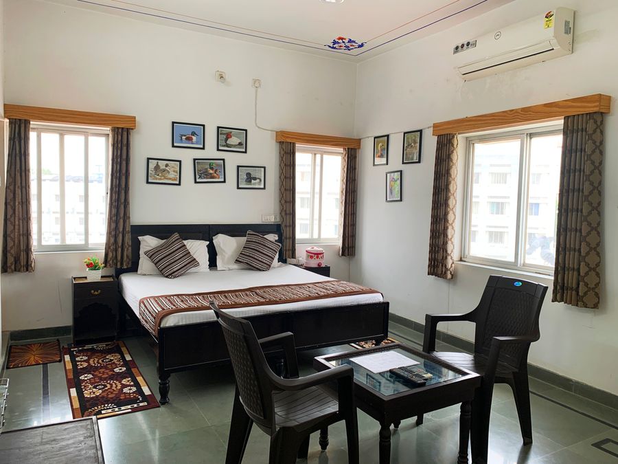 Gadh Ganesh Homestay - Double Bed Room in Udaipur, India