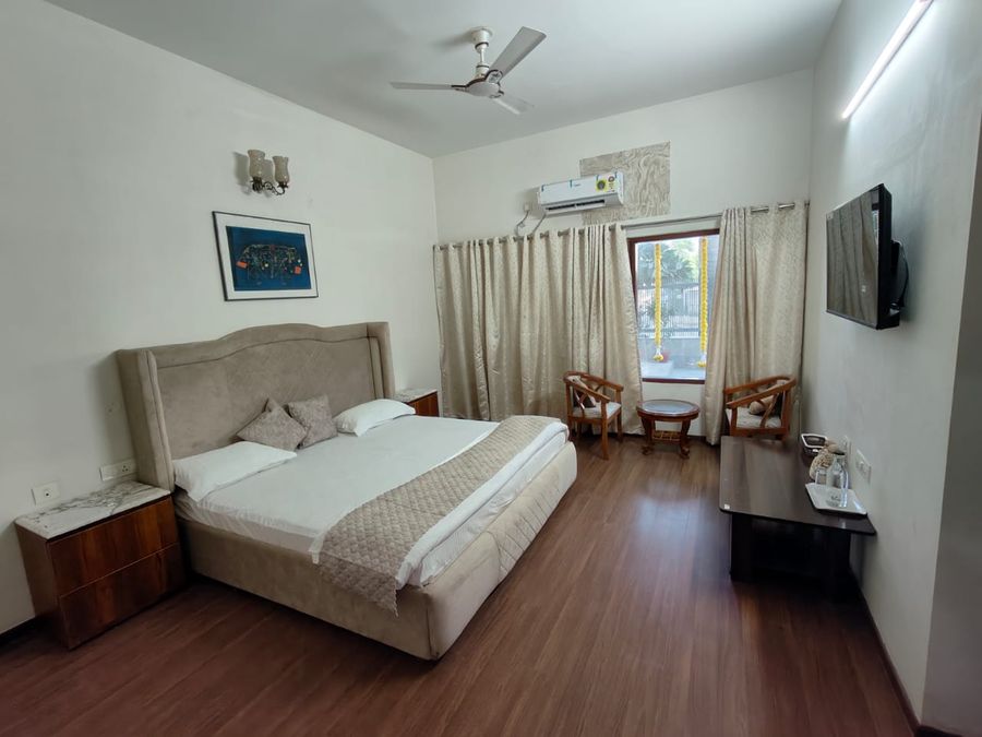 ILAKA HOME STAY in panchkula, haryana