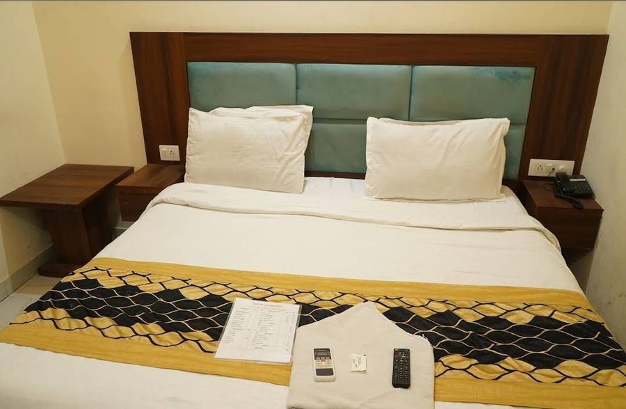Glace stay in New Delhi, Delhi