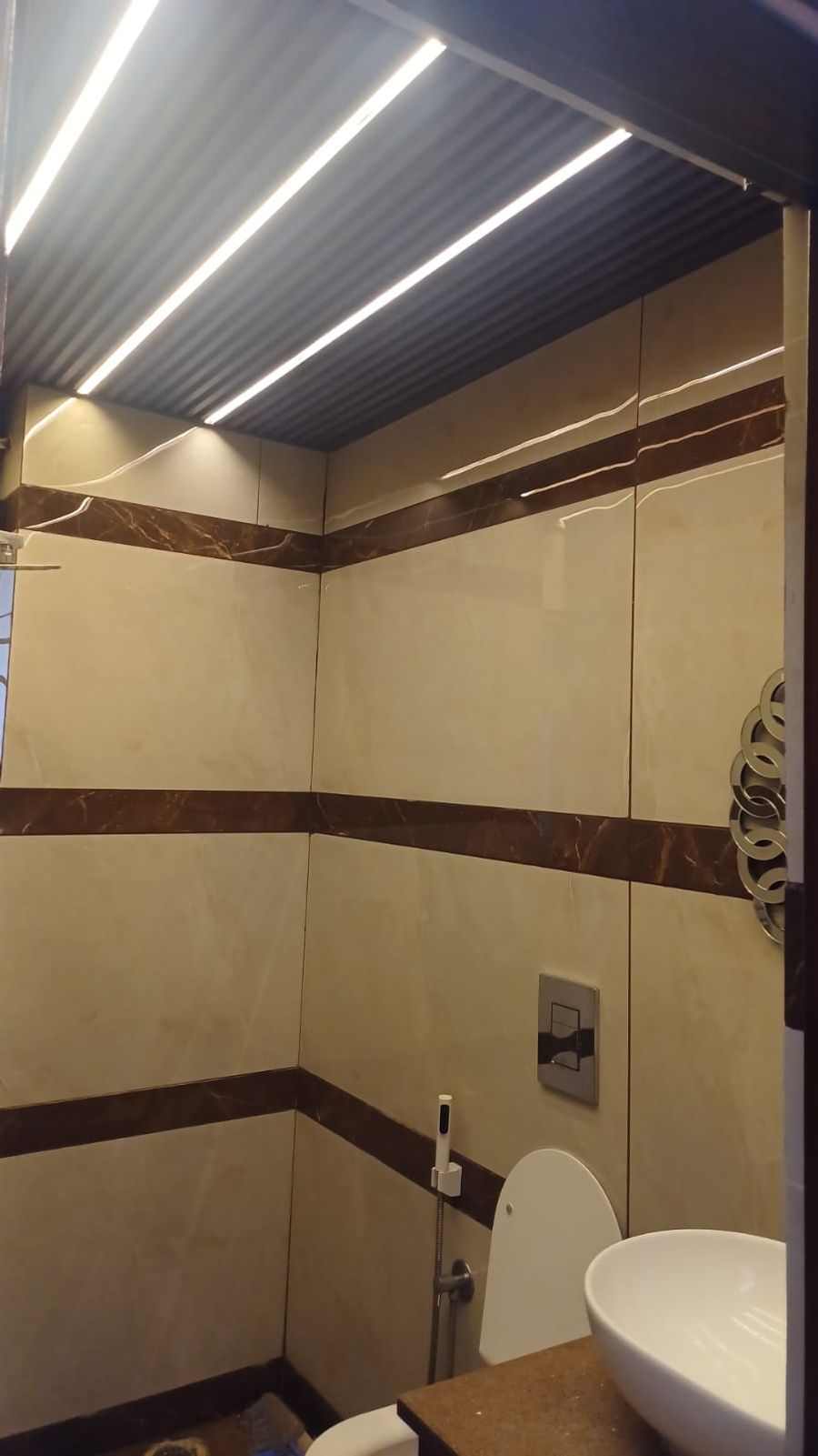 Good room with all amenities and good host in Zirakpur, Punjab