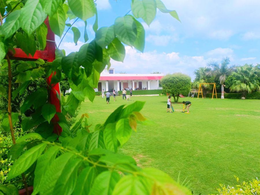 Manju Luxury Farmhouse in Gurugram, Haryana