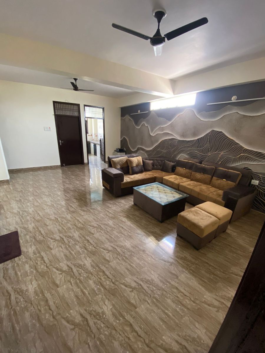 Shakti Palace /3 Bedrooms / Hall kitchen/Washroom in varanasi, uttar pradesh