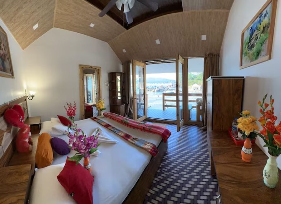 Sea View Cottage With AC in Palolem, Goa