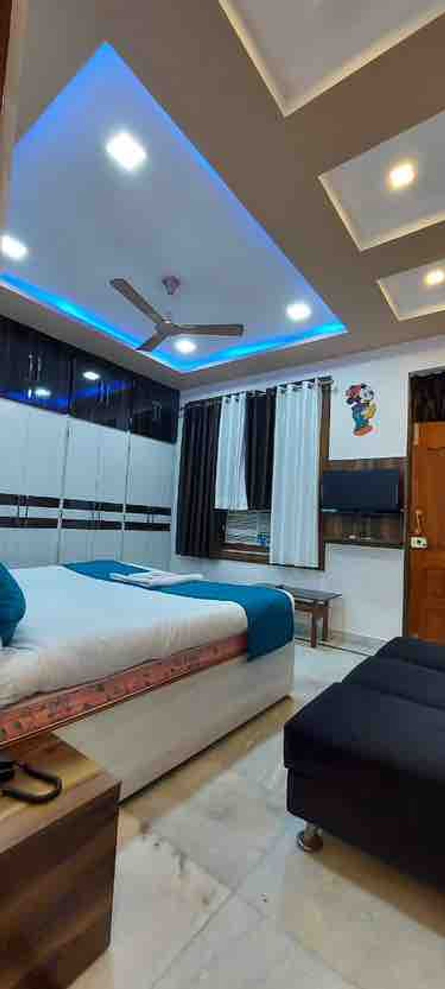 hotel lakhnavi inn in Varanasi, Uttar Pradesh