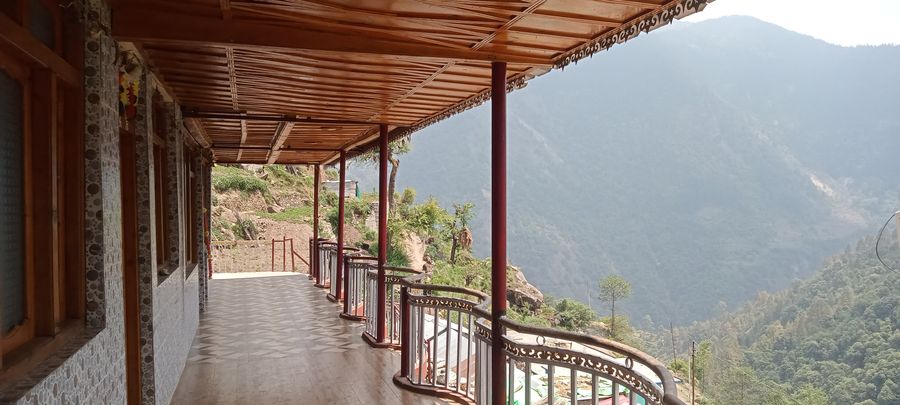 Samiksha home stay kunjan post office bhatwari in uttarkashi, uttarakhand