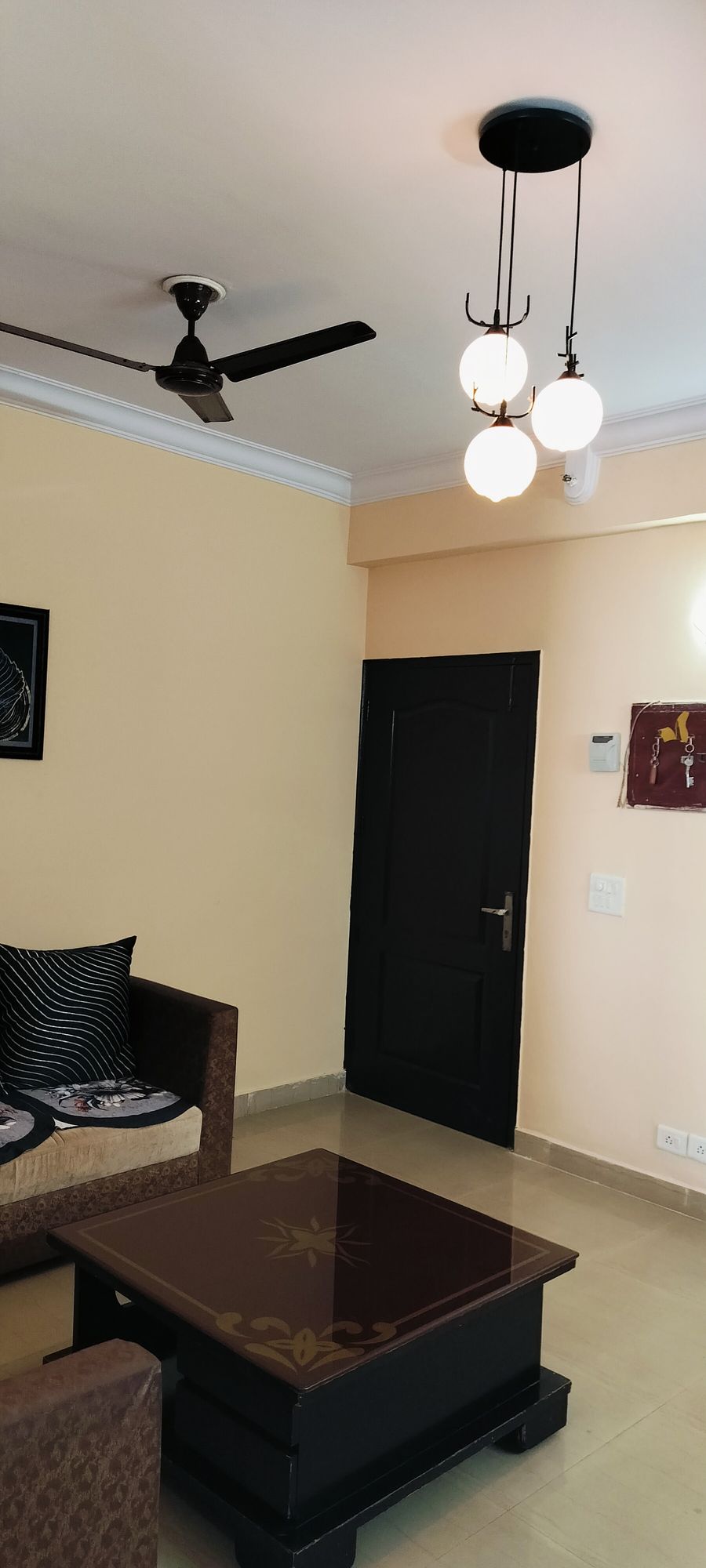 Fully Furnished Cozy apartment in Ghaziabad, Uttar Pradesh