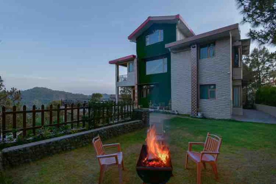 Jolly Villa in Kumarhatti, Himachal Pradesh