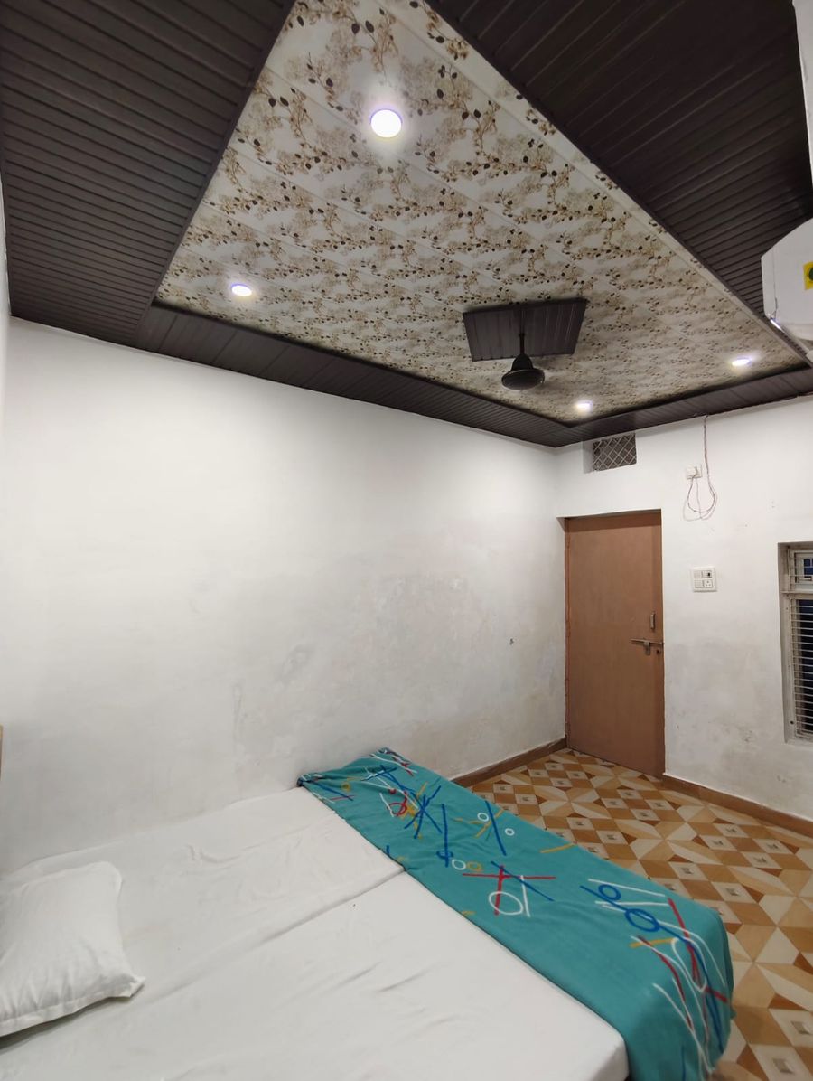 SHIV HARI HOME STAY in Mathura, Uttar Pradesh