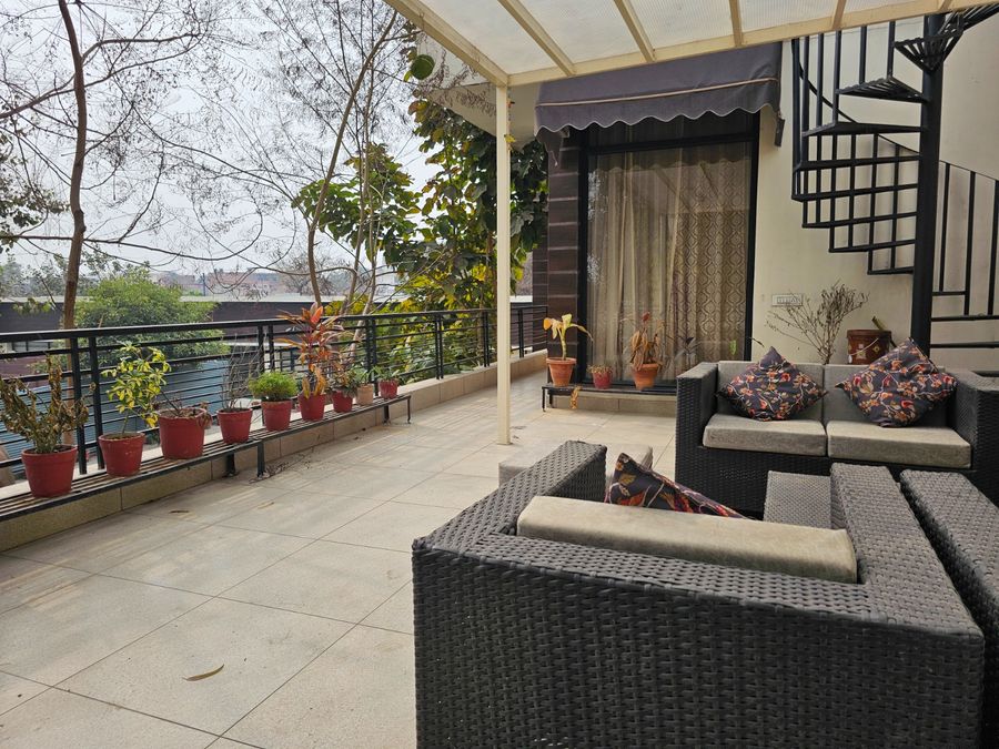 Villa 2 room with big garden n sports in karnal, Haryana