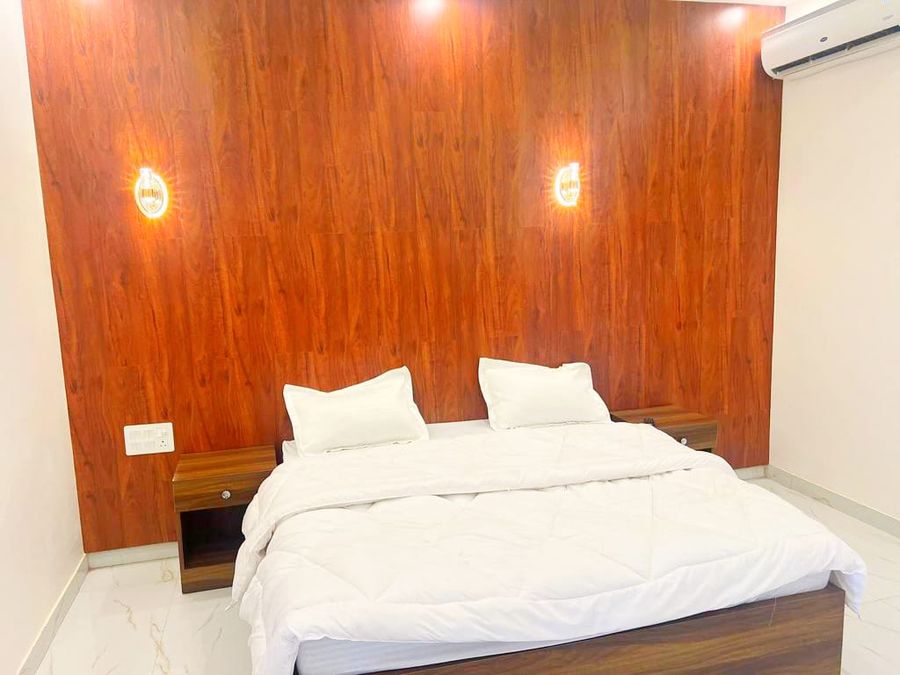 Manju Luxury Farmhouse in Gurugram, Haryana