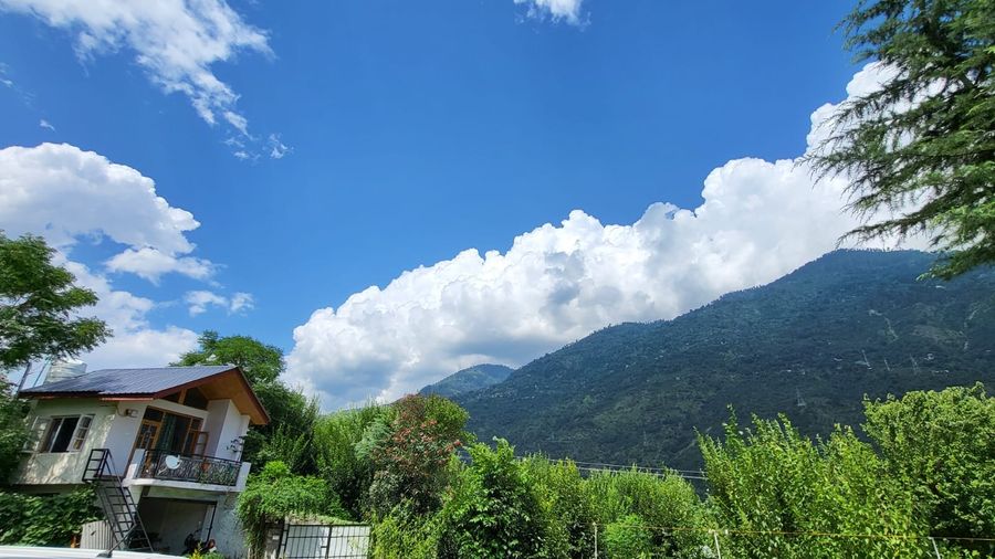Aatithya Cottage in Manali, Himachal Pradesh