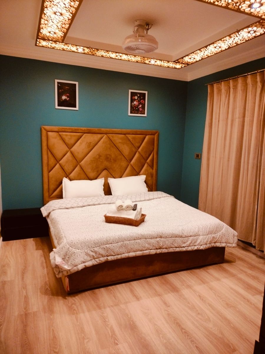 New Zamrood Holiday Home in Srinagar, Jammu and Kashmir