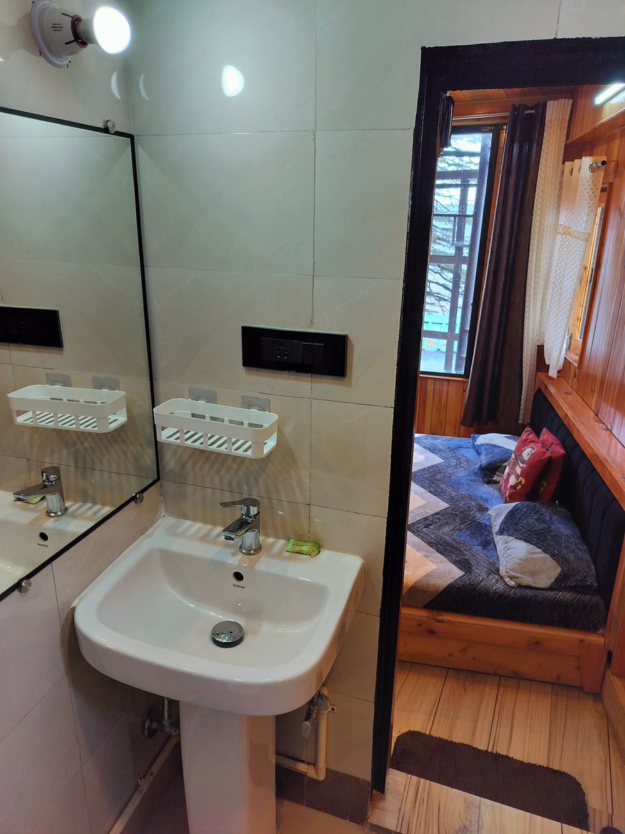 Arvina home stay in Chakrata, Uttarakhand