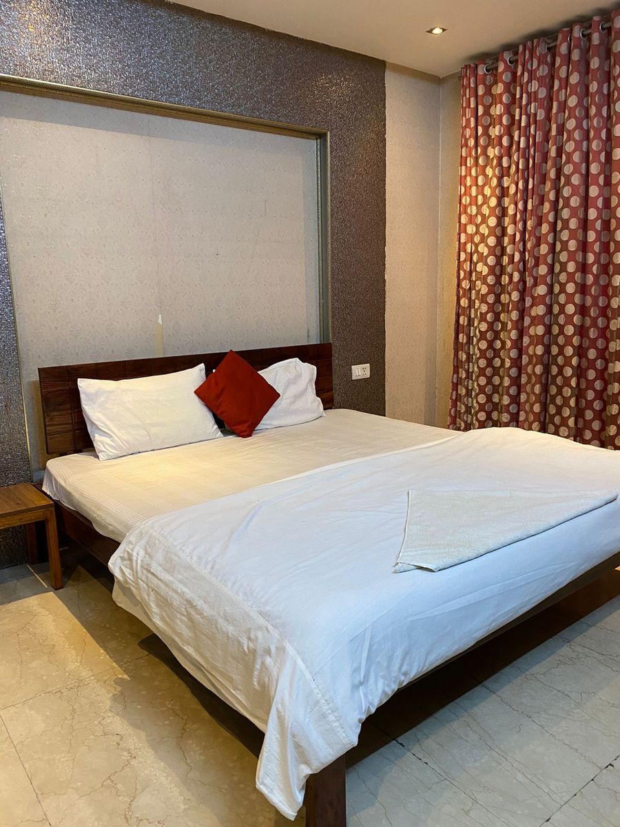 Namastey Homes Serviced Apartment in South Delhi in New Delhi, Delhi