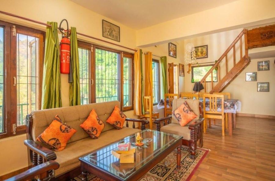 Nanda Devi sunrise Homestay in Ranikhet, Uttarakhand