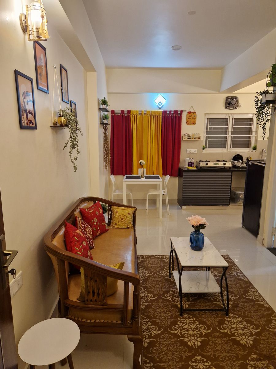 Susi Stays 102 in Gachibowli , Hyderabad, Telangana