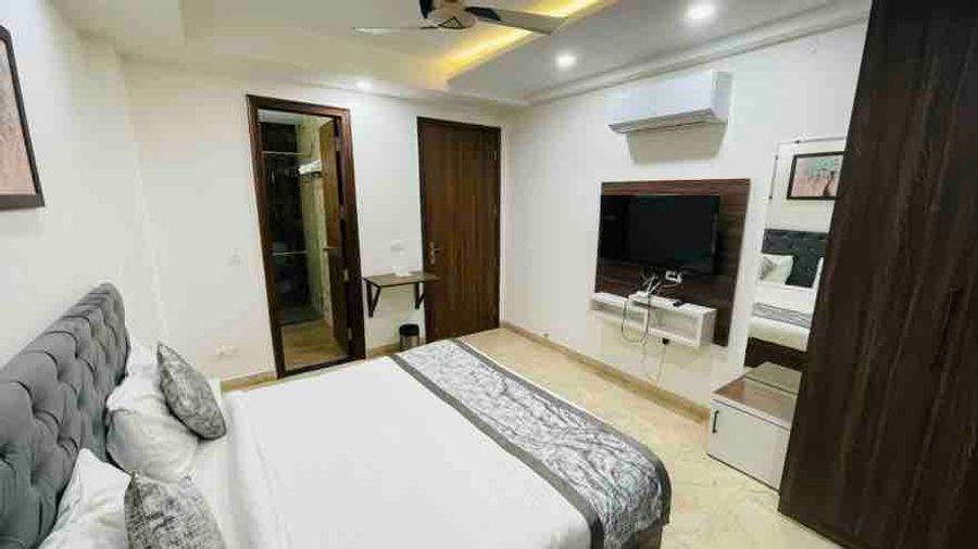 Reebah Inn & Suites in Gurgaon, Haryana