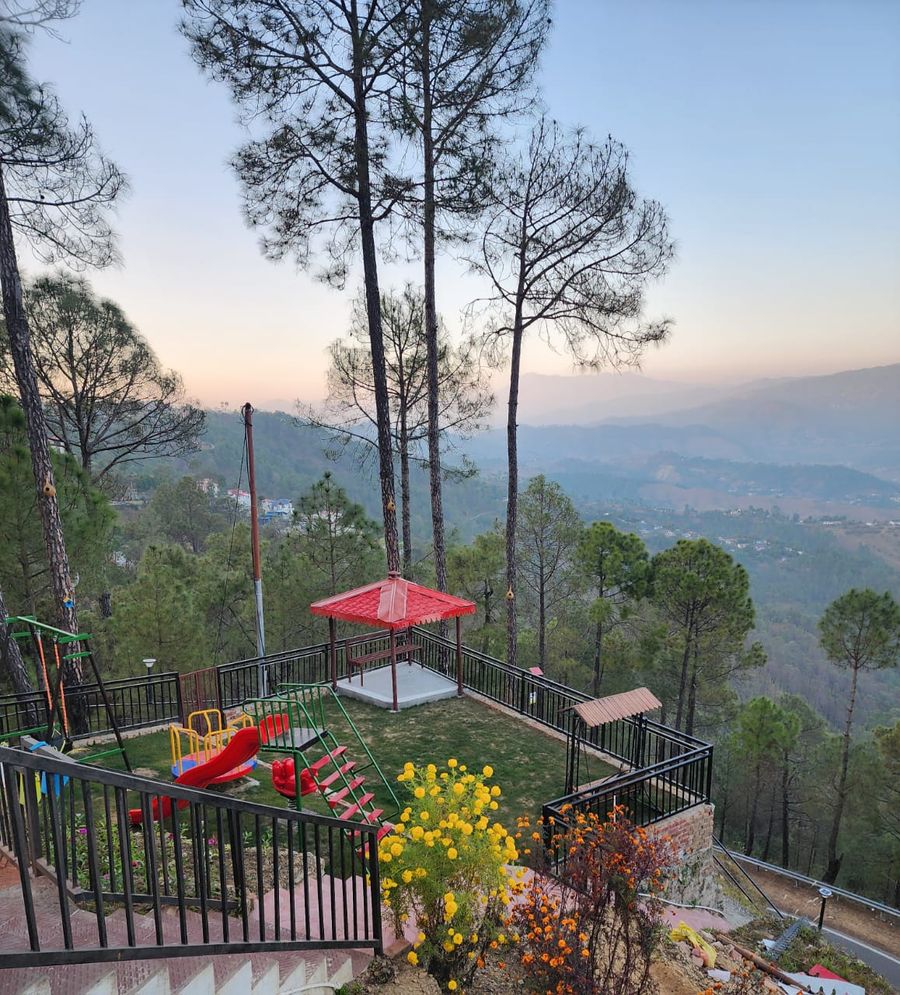 Nandini Cottage : Kilmora in Ranikhet, Uttarakhand