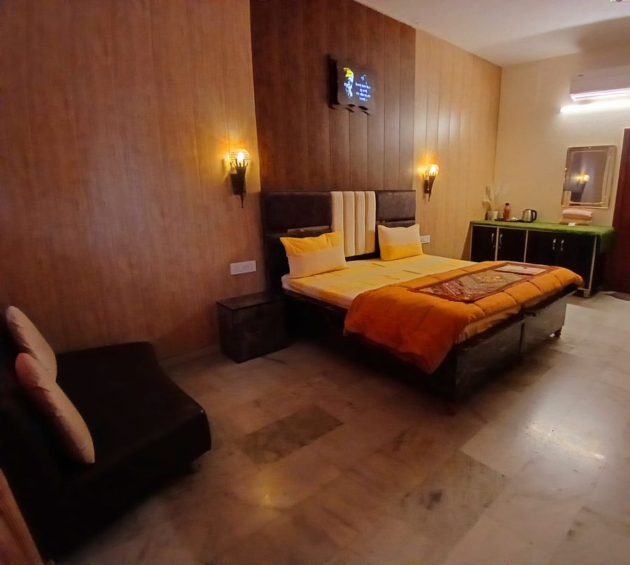 Karta Purakh Ayurvedic Stay in Amritsar, Punjab