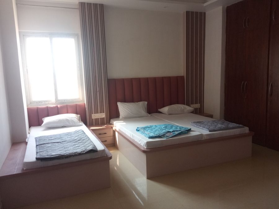 Elegant 3 Bed Flat in Varanasi, Uttar Pradesh