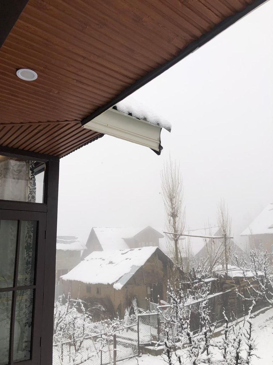 A cozy Farm House in the heart of Apple Garden in Forest Block, Jammu and Kashmir