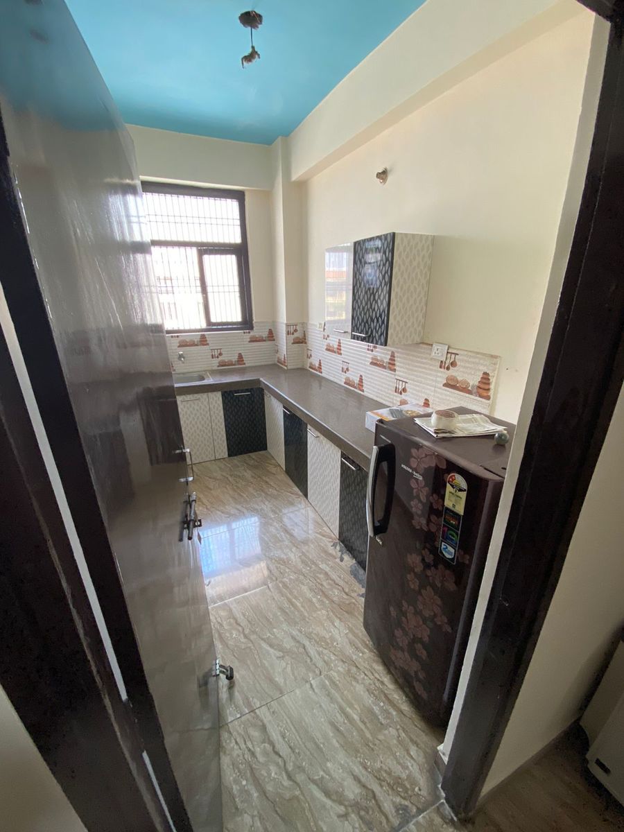 Shakti Palace /3 Bedrooms / Hall kitchen/Washroom in varanasi, uttar pradesh