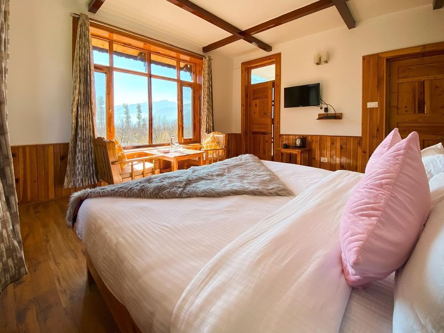 Manzar Manali | Luxury Boutique Pahadi Cottage in Haripur, Manali, Himachal Pradesh