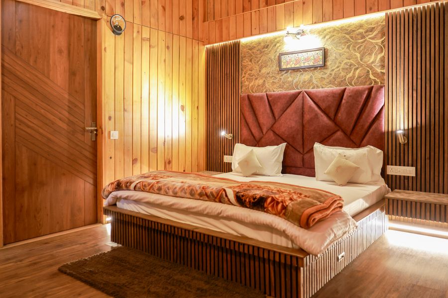 Qcent Club Deluxe Wood Cottages in Mukteshwar, Uttarakhand