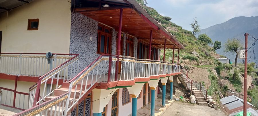 Samiksha home stay kunjan post office bhatwari in uttarkashi, uttarakhand