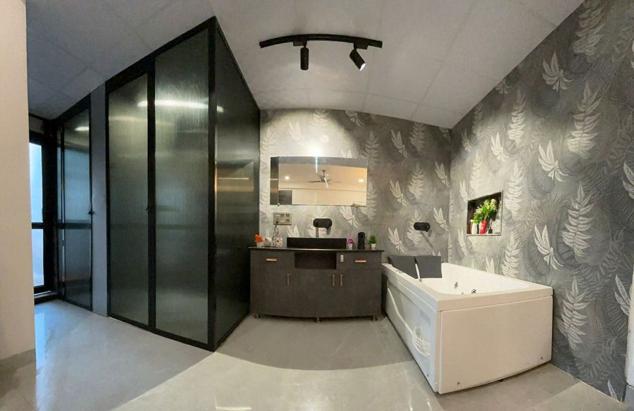 Fun O Peace Homestay in Noida, Uttar Pradesh