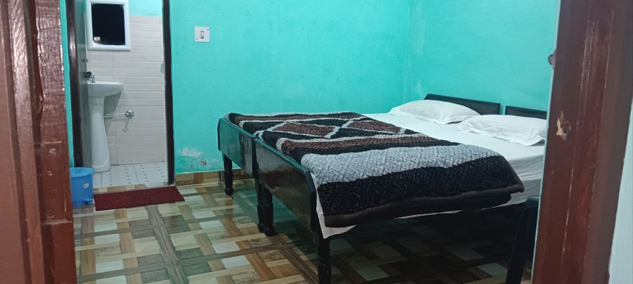 homestay is located sari near by chopta tungna in Ukhimath Rudraprayag, Uttarakhand