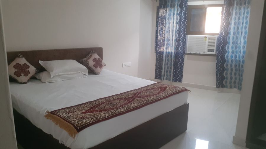 the royal green residency in varanasi, uttar pradesh