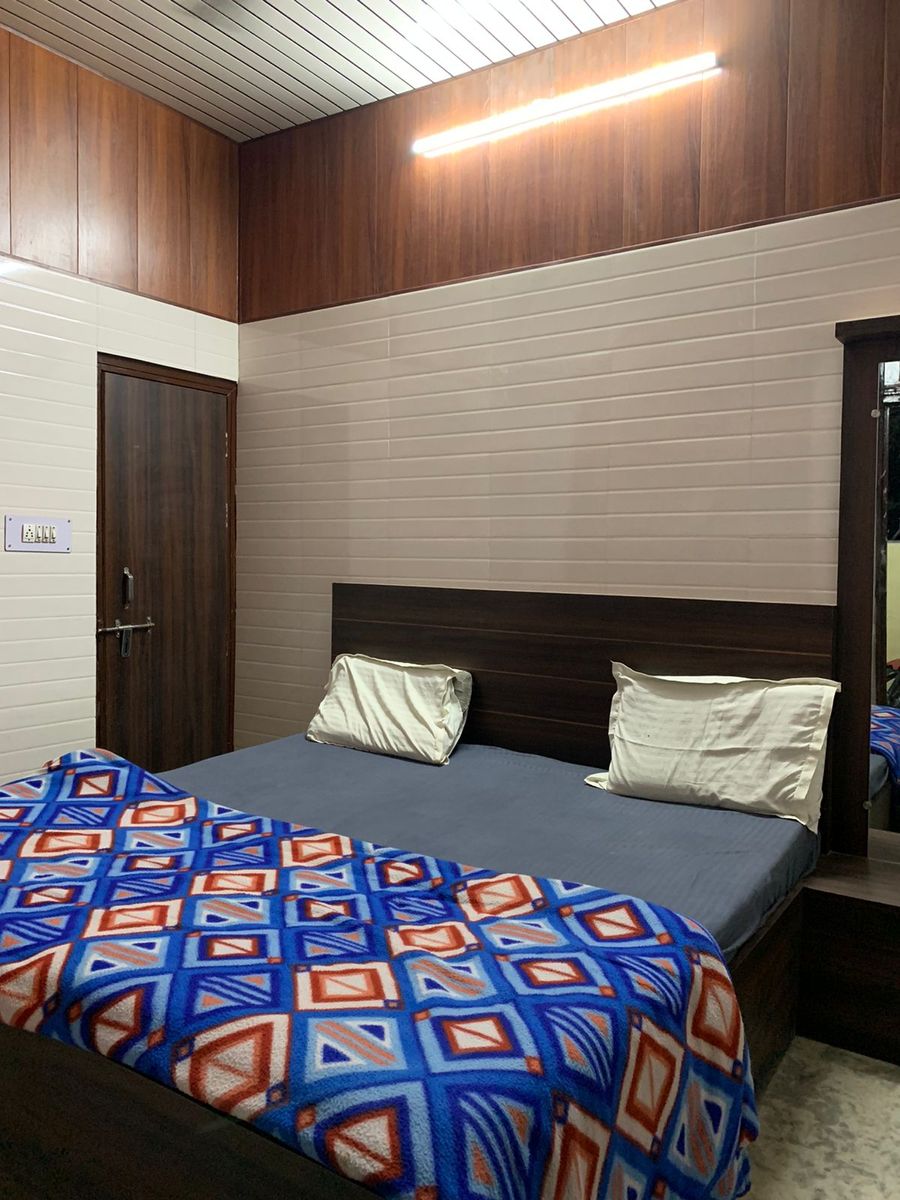 Ashish Guest House in Mathura, Uttar Pradesh