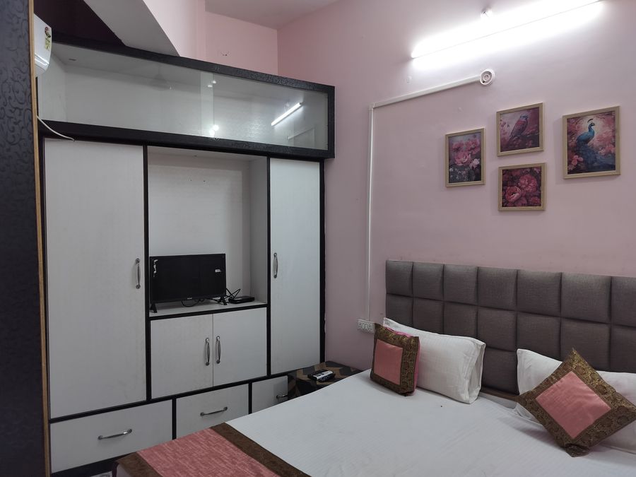 Independent house near temple and ghat in Varanasi, Uttar Pradesh