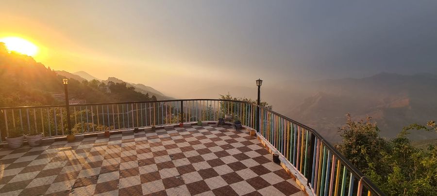 Checkered terrace mountain view pushp homestay mussoorie