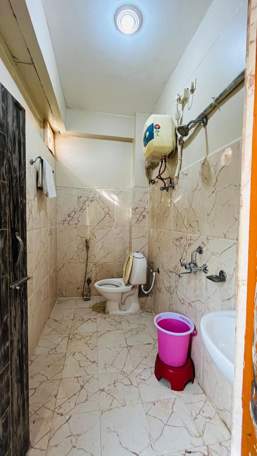 JMD Hotel in Allahabad, Uttar Pradesh