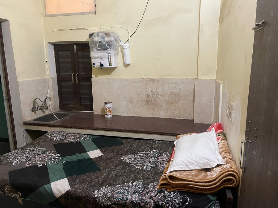 Shree Kedareshwar Bhavan in Varanasi, Uttar Pradesh