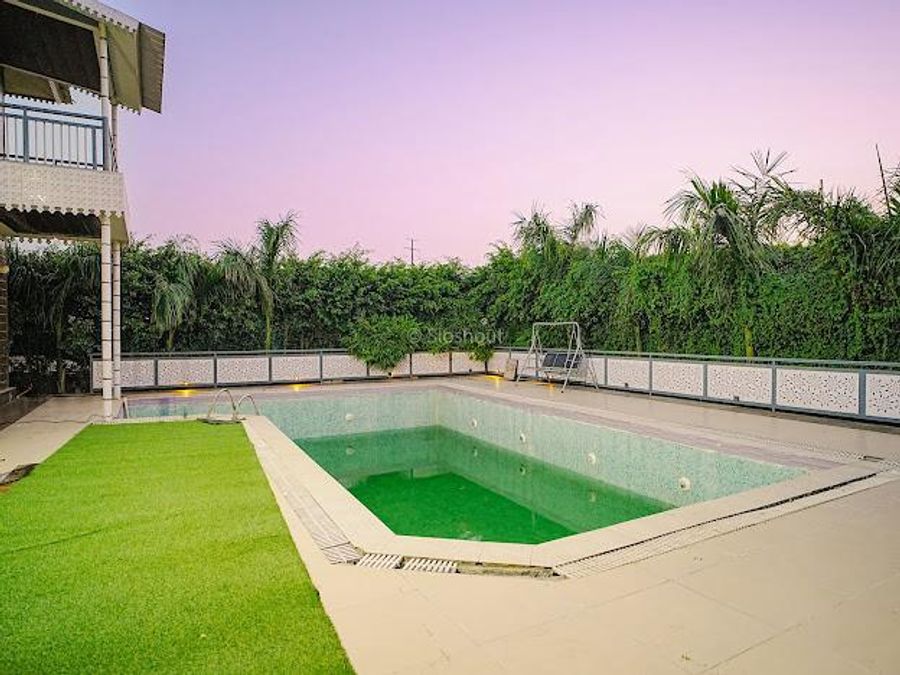 Beautiful property, within the city in Noida, Uttar Pradesh
