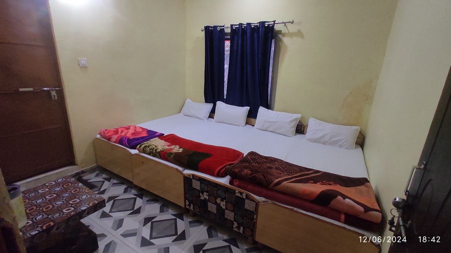 Natraj home stay in Guptakashi, Uttarakhand