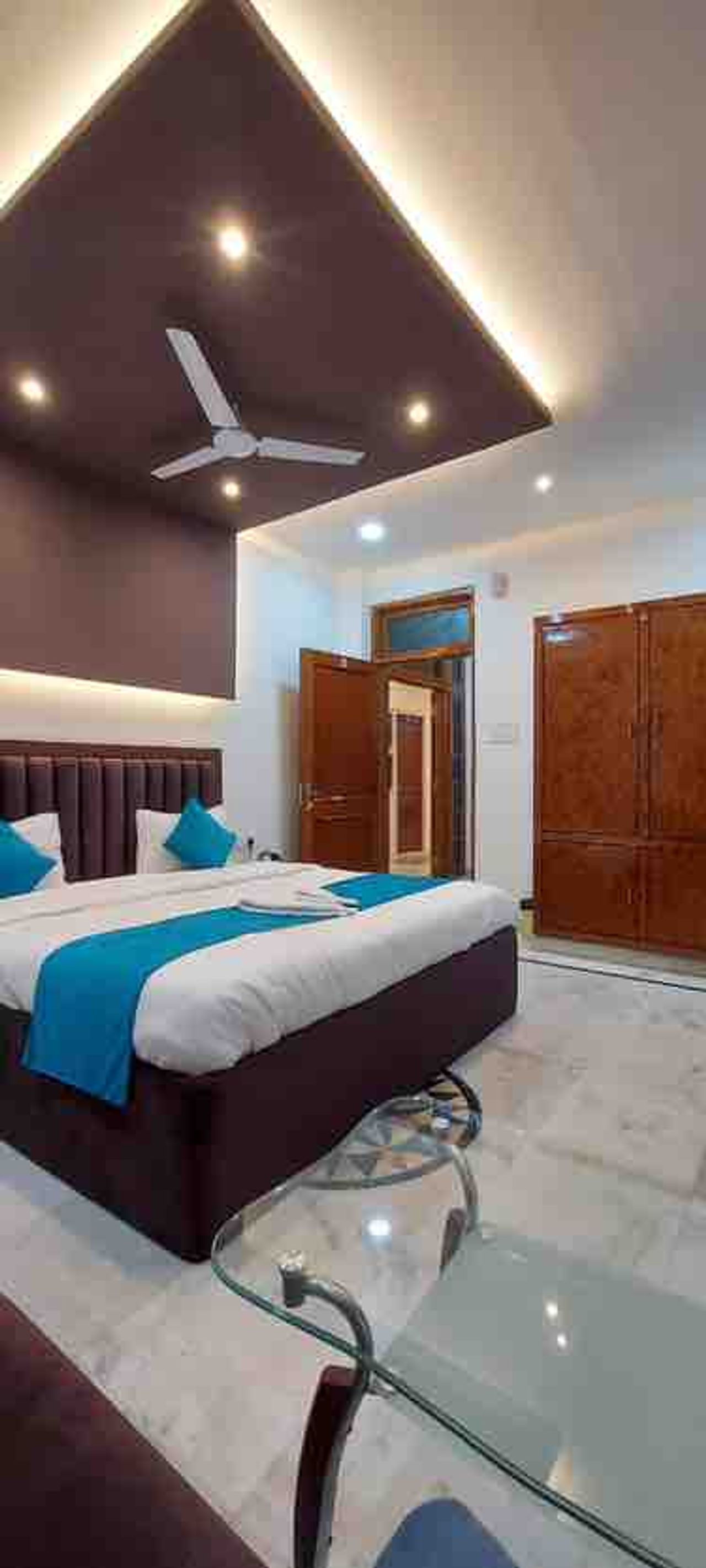 hotel lakhnavi inn in Varanasi, Uttar Pradesh
