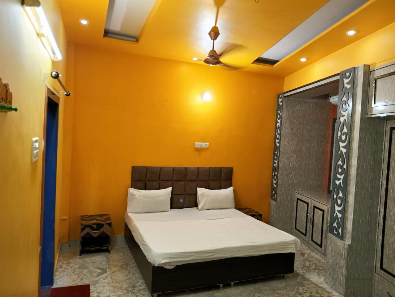 Independent house near temple and ghat in Varanasi, Uttar Pradesh